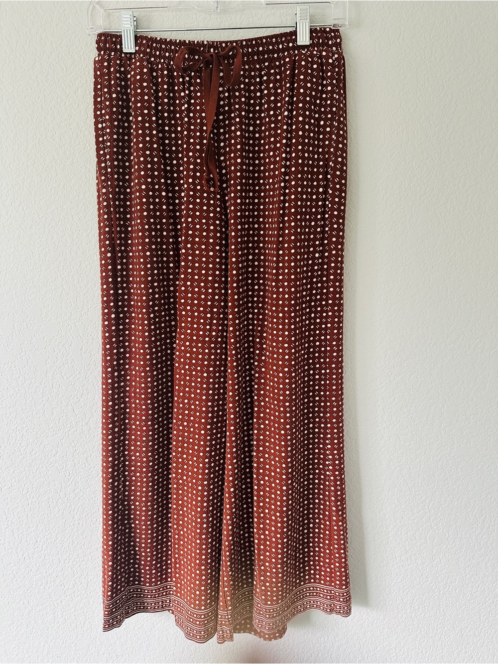 Women's Max Studio Rust and Tan Print Pants with Wide Leg and Elastic Waist